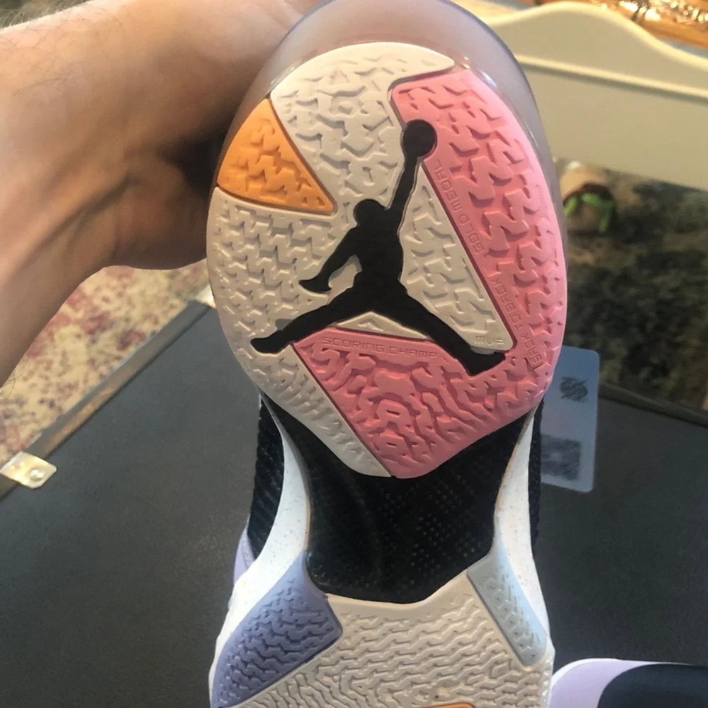 Nike Air Jordan 37 Low GC 'Dongdan'  size 12